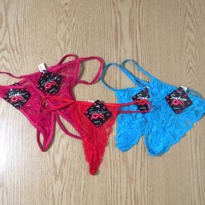 Bin 16 New Bundle of 5 Lacey Thongs Magenta Red Blue Size Large